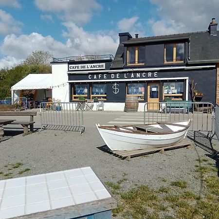 Charmante Petite Maison Rostiviec Bord De Mer Loperhet Exteriér fotografie